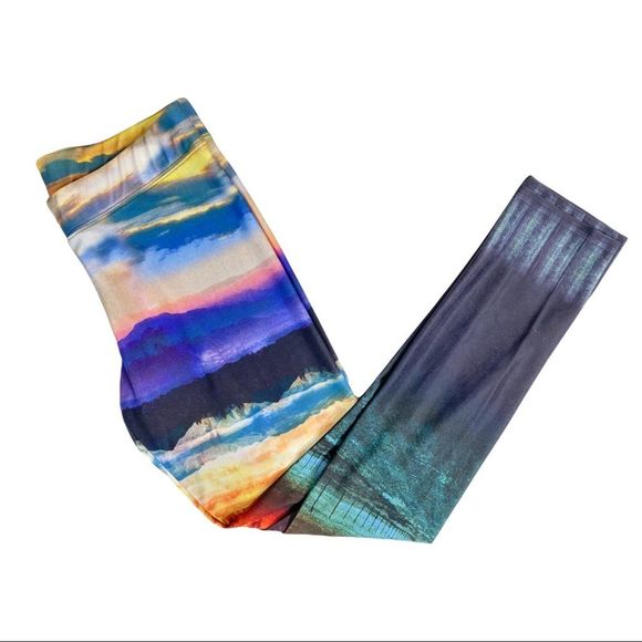 American Eagle Outfitters High Rise Mountain Sunset Leggings - Picture 6 of 8